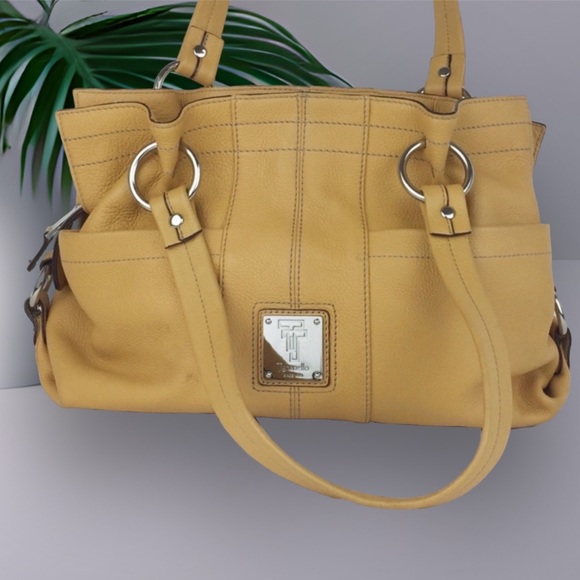 Tignanello Handbags - EUC Genuine Leather Tignanello Bag in Maize (Golden Yellow)